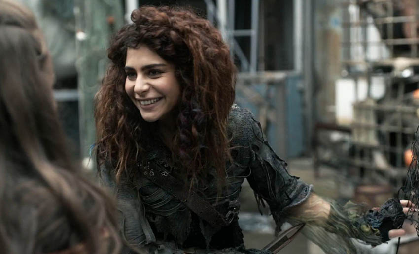 Best Female characters from the 100 Luna